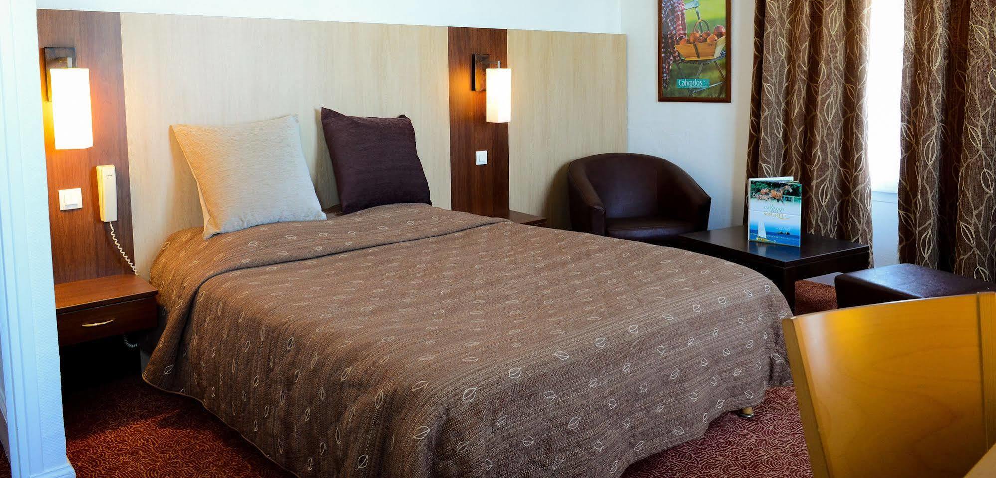 De Normandie Hotel 2*